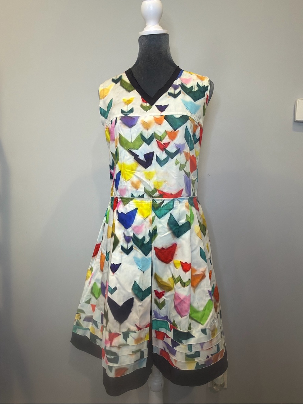 Jil Sander White Multicolor Heart/Butterfly Print V-Neck Dress